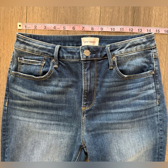 Driftwood Wyatt Flare Jeans Size 28 - Picture 6 of 9